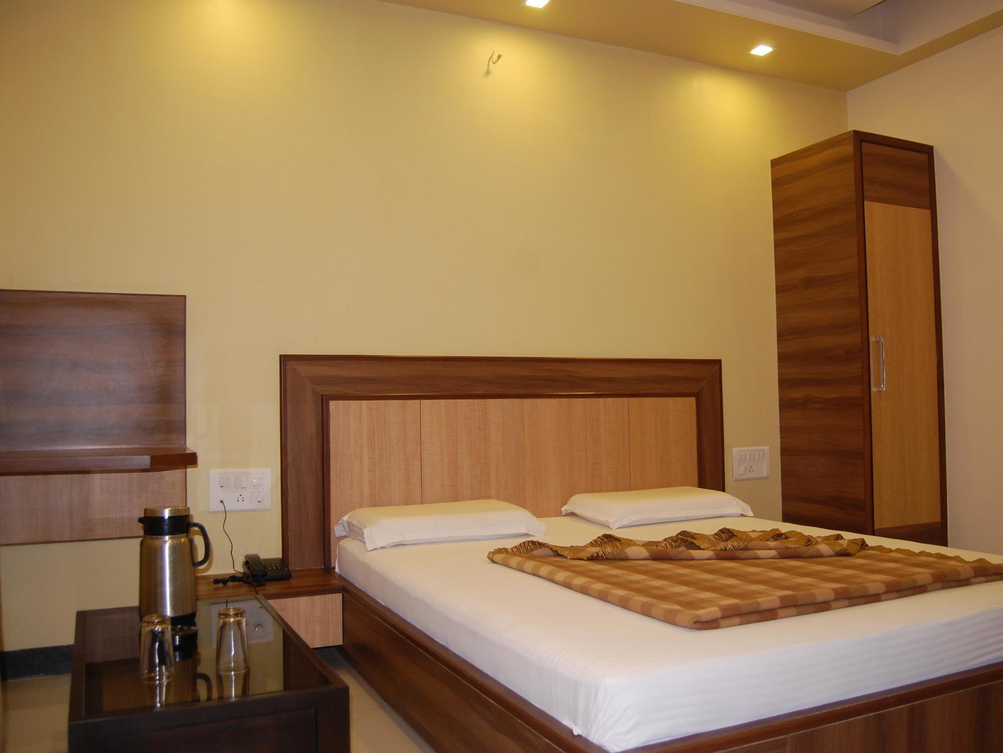 Hotel Shyam Villa Маунт-Абу Екстер'єр фото